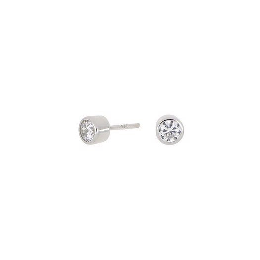 HANNANOR ørestikker i sterling sølv med klare zirkoner (4 mm) fra Joanli Nor.